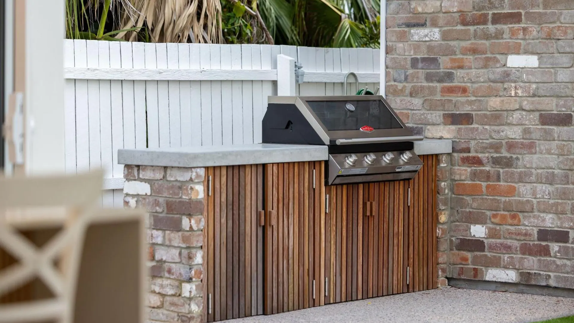 Brand New Coastal Oasis - Family & Pet Friendly. Villa Coolum Beach Holiday home